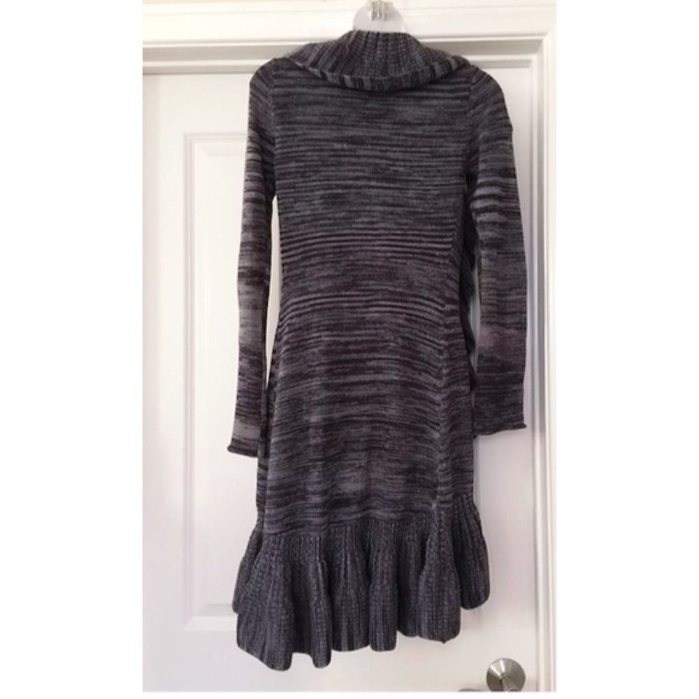 Neiman Marcus Cardigan Ruffle Sweater - Picture 4 of 4